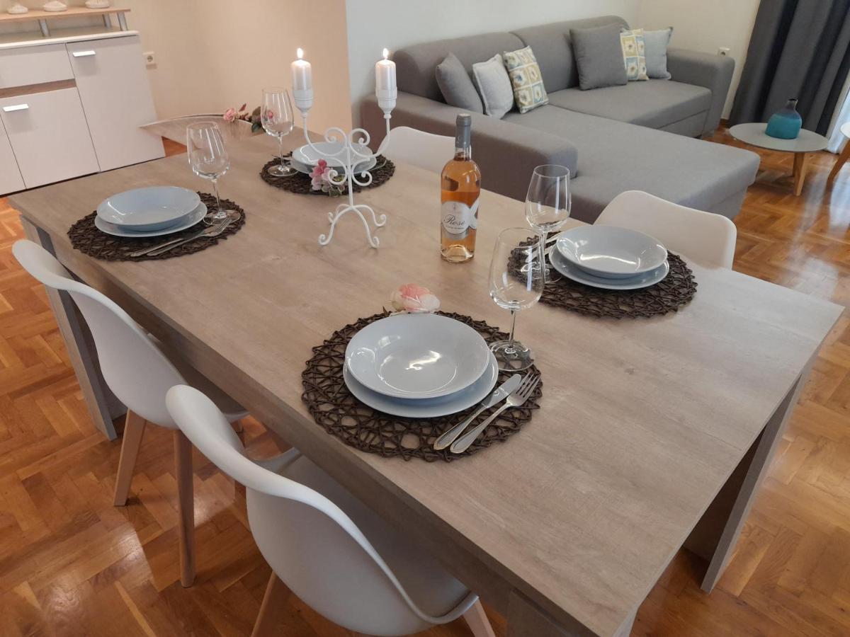 Casa Nova - Appartment Near The Sea พีเรียส ภายนอก รูปภาพ